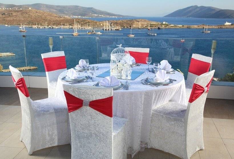 Royal Arena Hotel & Resort Spa