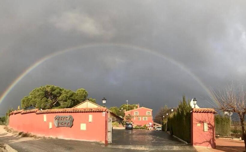 교외 호텔 Caseta Nova