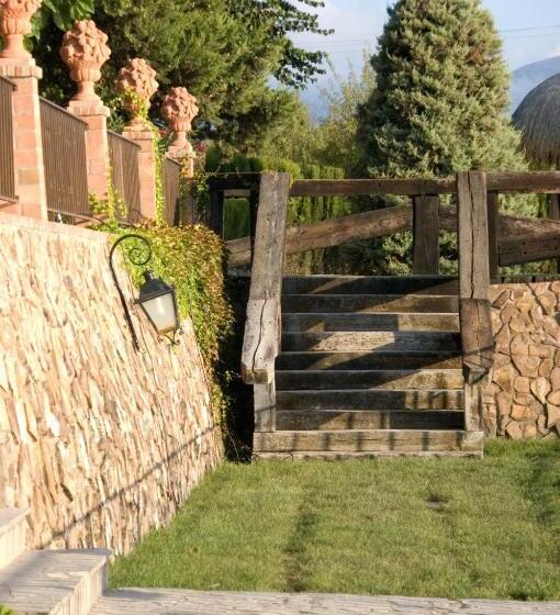 교외 호텔 Caseta Nova