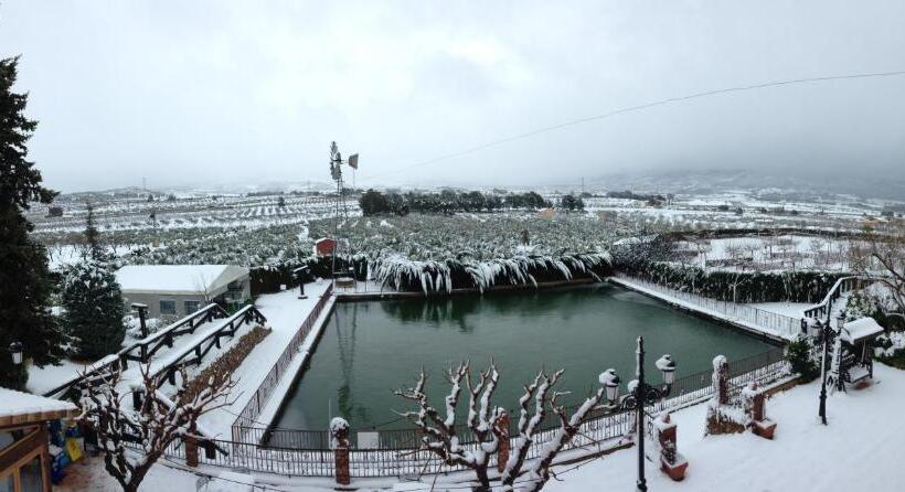 교외 호텔 Caseta Nova