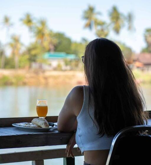 ホテル Sala Done Khone