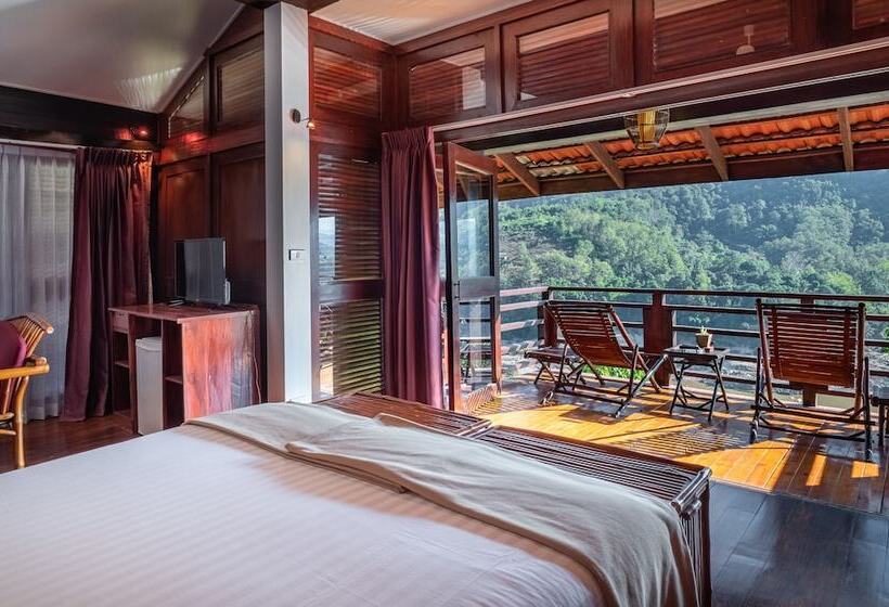 فندق The Sanctuary Pakbeng Lodge