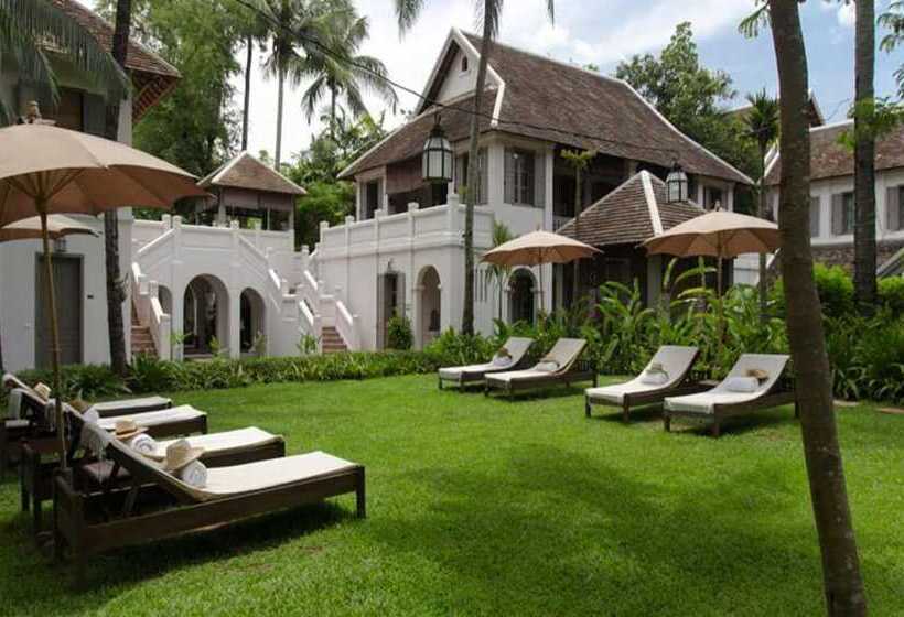 ホテル Satri House