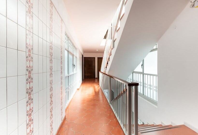 ホテル Suites Internacional