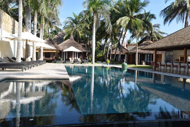 هتل Sunsea Resort