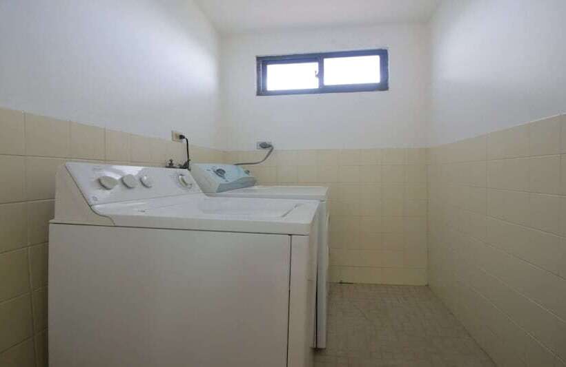 Surestay Hotel By Best Western Guam Airport South