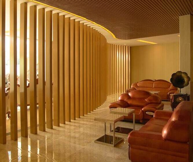 酒店 Swiss Lenana Mount