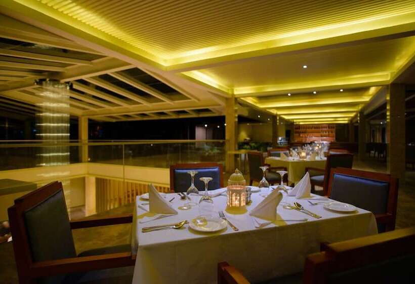 酒店 Swiss Lenana Mount