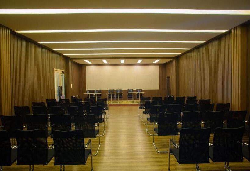 酒店 Swiss Lenana Mount