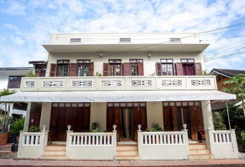 ホテル The Apsara