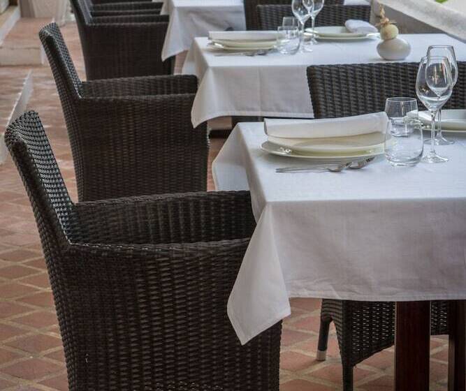 ホテル The Apsara