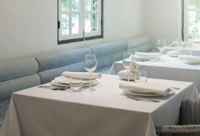 ホテル The Apsara