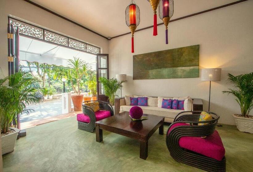 ホテル The Apsara