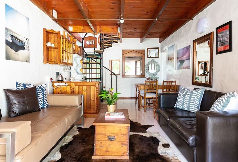 فندق The Farmhouse