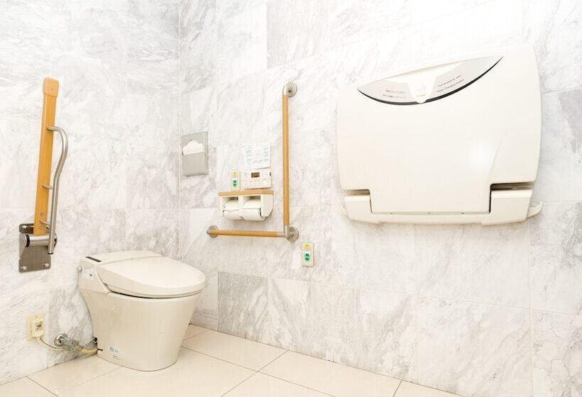 Отель Toyoko Inn Kagoshima Chuo-eki Nishi-guchi