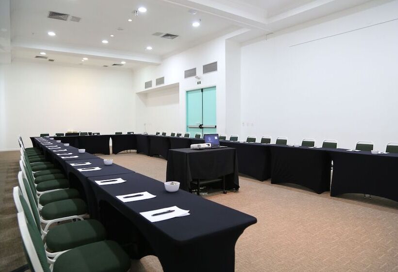 Vitória Hotel Convention Indaiatuba