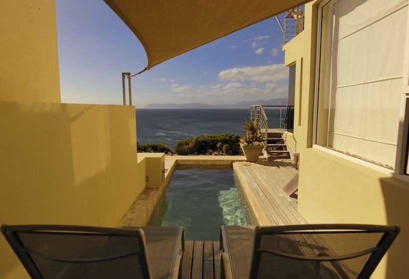 בית מלון כפרי Whalesong Lodge