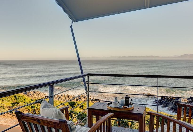 בית מלון כפרי Whalesong Lodge