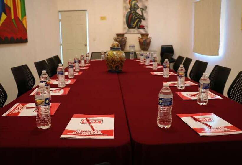 فندق Zar Manzanillo