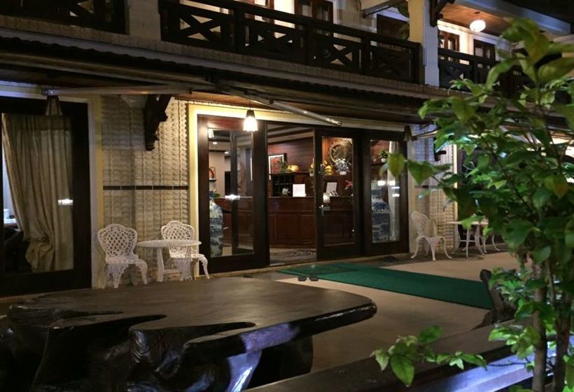 בית מלון כפרי Lao Home