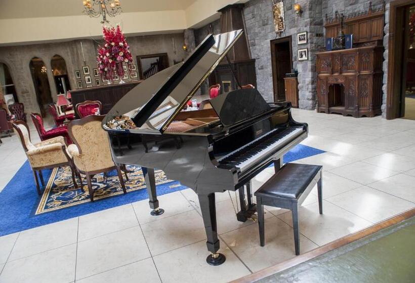 Kilronan Castle Hotel & Spa
