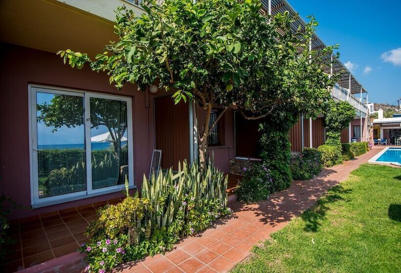 Mirabella Apartments