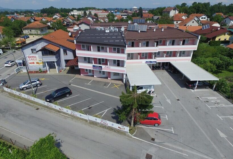 ペンション Zagi