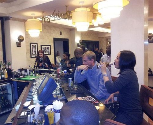 فندق The Soweto  & Conference Centre