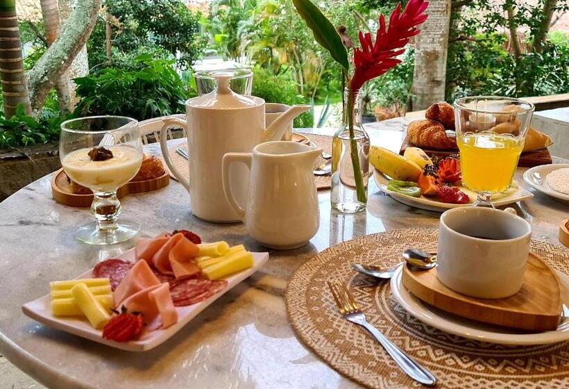 Общежитие Taman Buzios