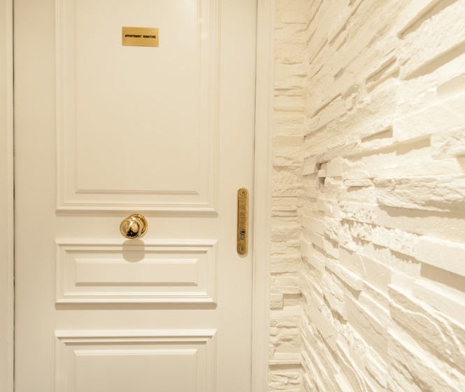 Arts Hotels - Apartments