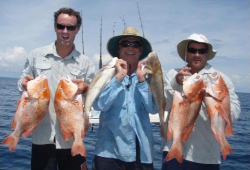 هتل Albatross Bay Resort