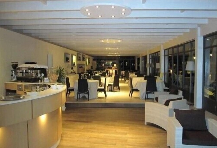 Отель Albergo Villa Vittoria