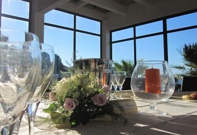 Отель Albergo Villa Vittoria