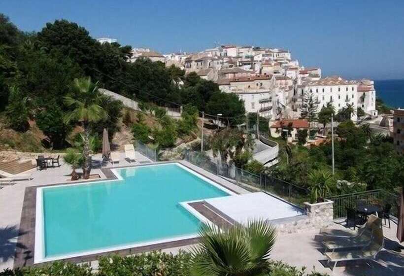 Отель Albergo Villa Vittoria