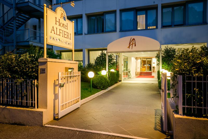 فندق Alfieri