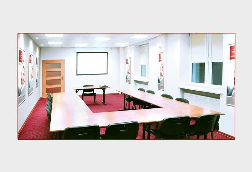 בית מלון כפרי Arkadia