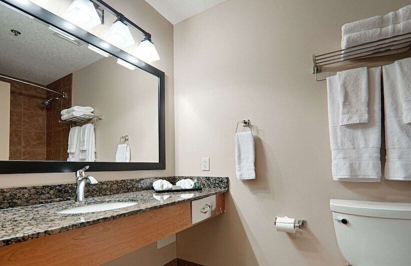 فندق Best Western Plus Chateau Inn Sylvan Lake