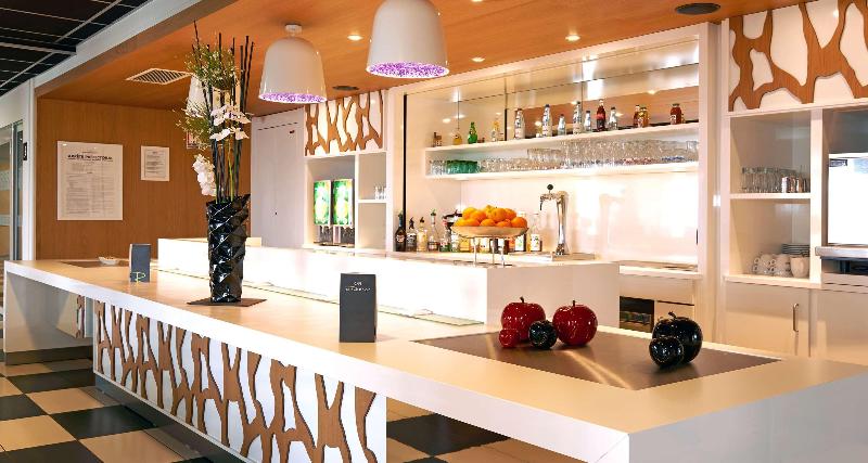 호텔 Best Western Plus Hôtel Le Rhénan & Restaurant Chez Claude