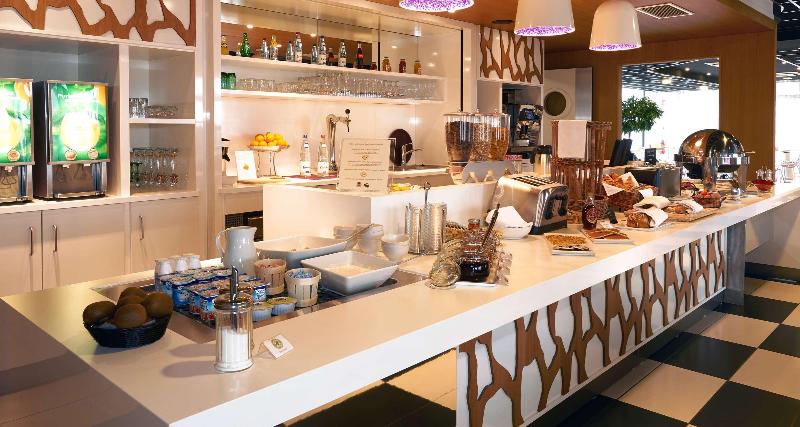 호텔 Best Western Plus Hôtel Le Rhénan & Restaurant Chez Claude