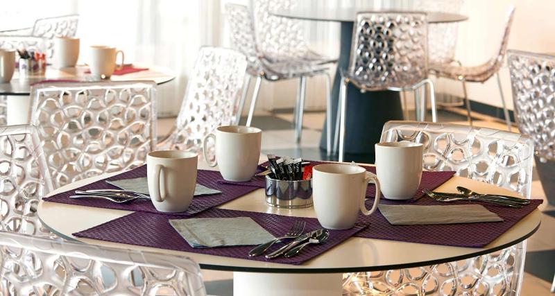 호텔 Best Western Plus Hôtel Le Rhénan & Restaurant Chez Claude