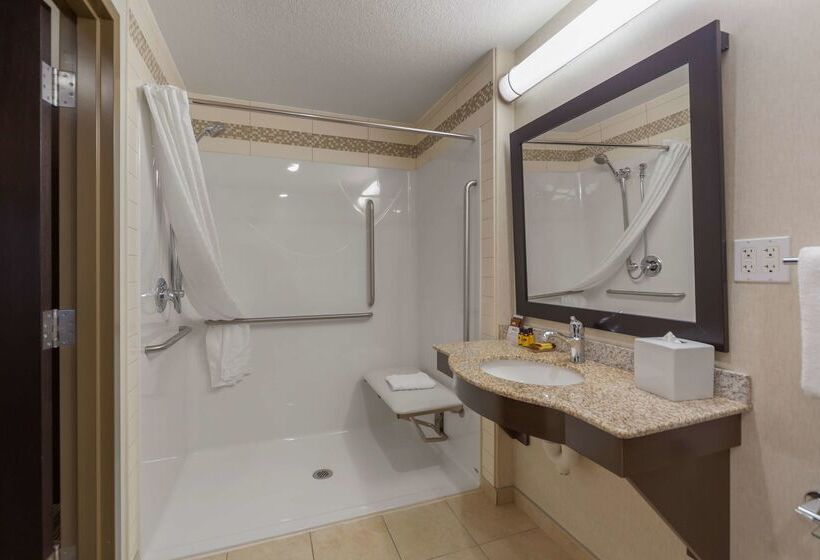 בית מלון כפרי Best Western Plus Sherwood Park Inn & Suites