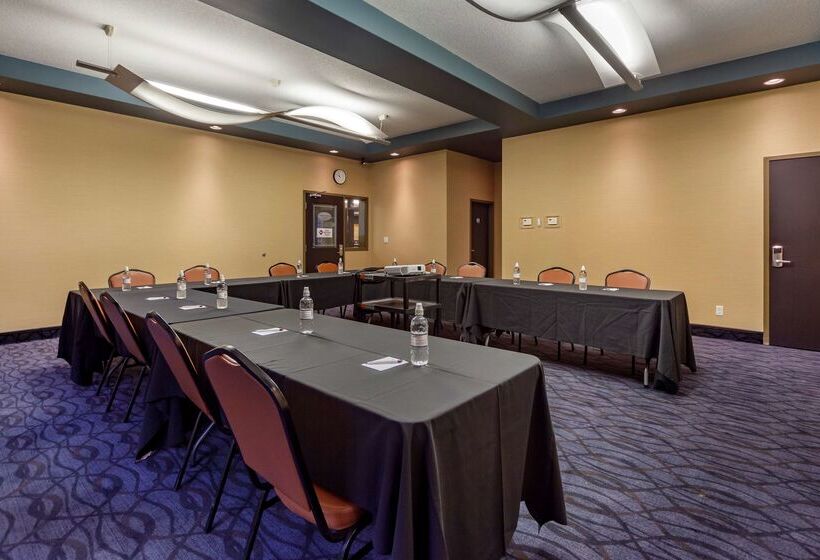 فندق Best Western Plus The Inn At St Albert