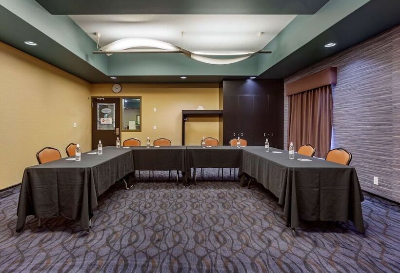 فندق Best Western Plus The Inn At St Albert