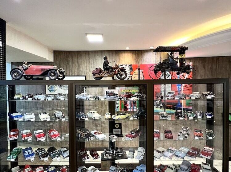 ホテル Bons Tempos