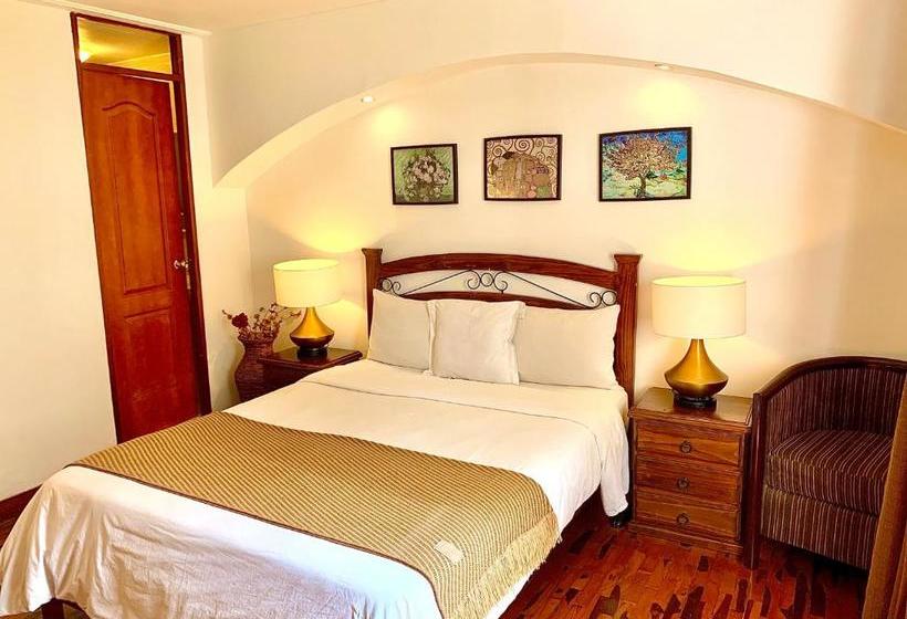 Отель Casa Bella Miraflores