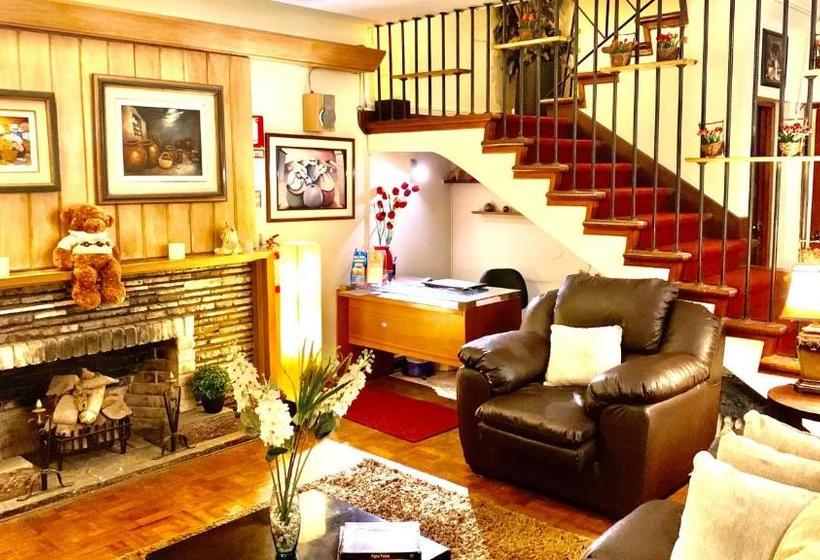 Отель Casa Bella Miraflores