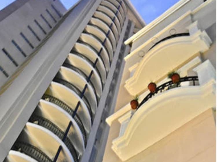 Central Park Hotel & Casino