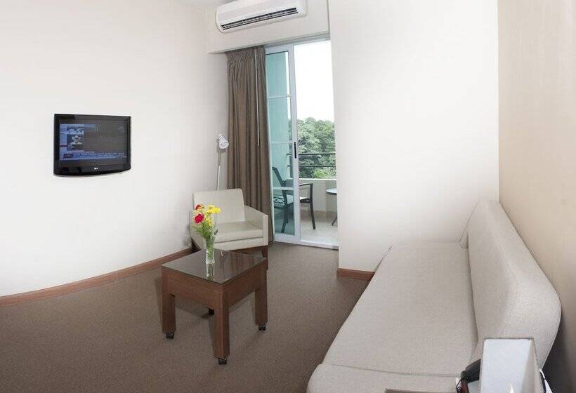 Central Park Hotel & Casino