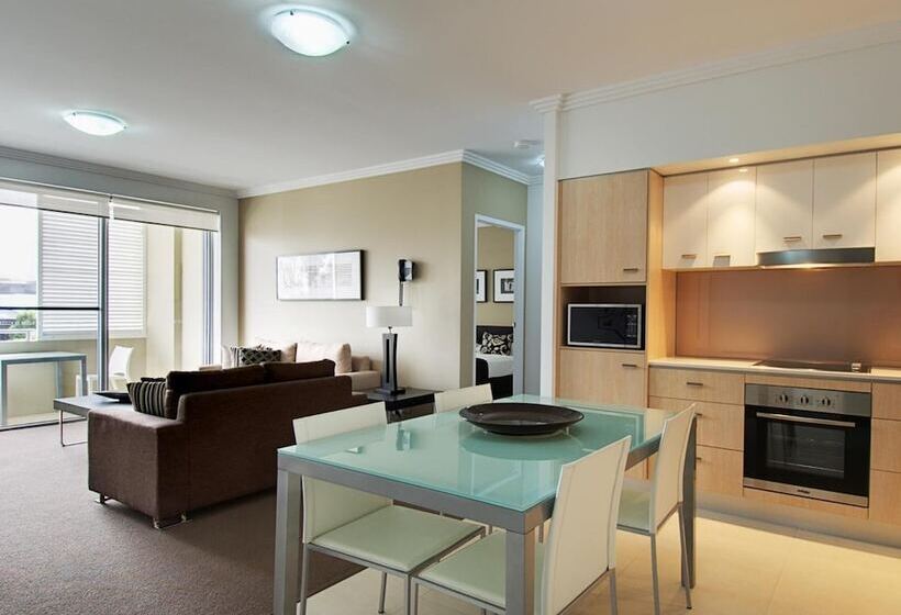 فندق Chancellor Executive Apartments