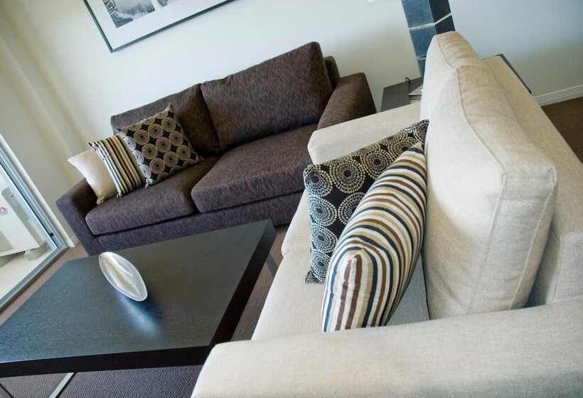 בית מלון כפרי Chancellor Executive Apartments